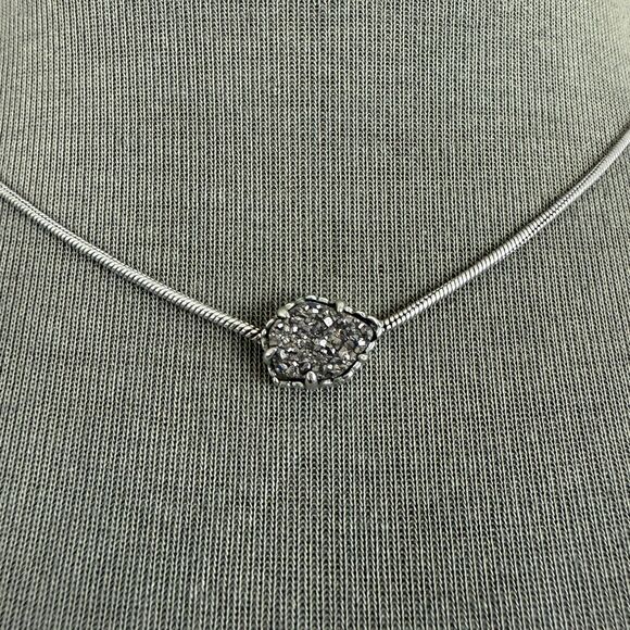 Kendra Scott Mara Tess Silver Plated Druzy Necklace Gray Drusy Stone Snake Chain - Picture 8 of 8